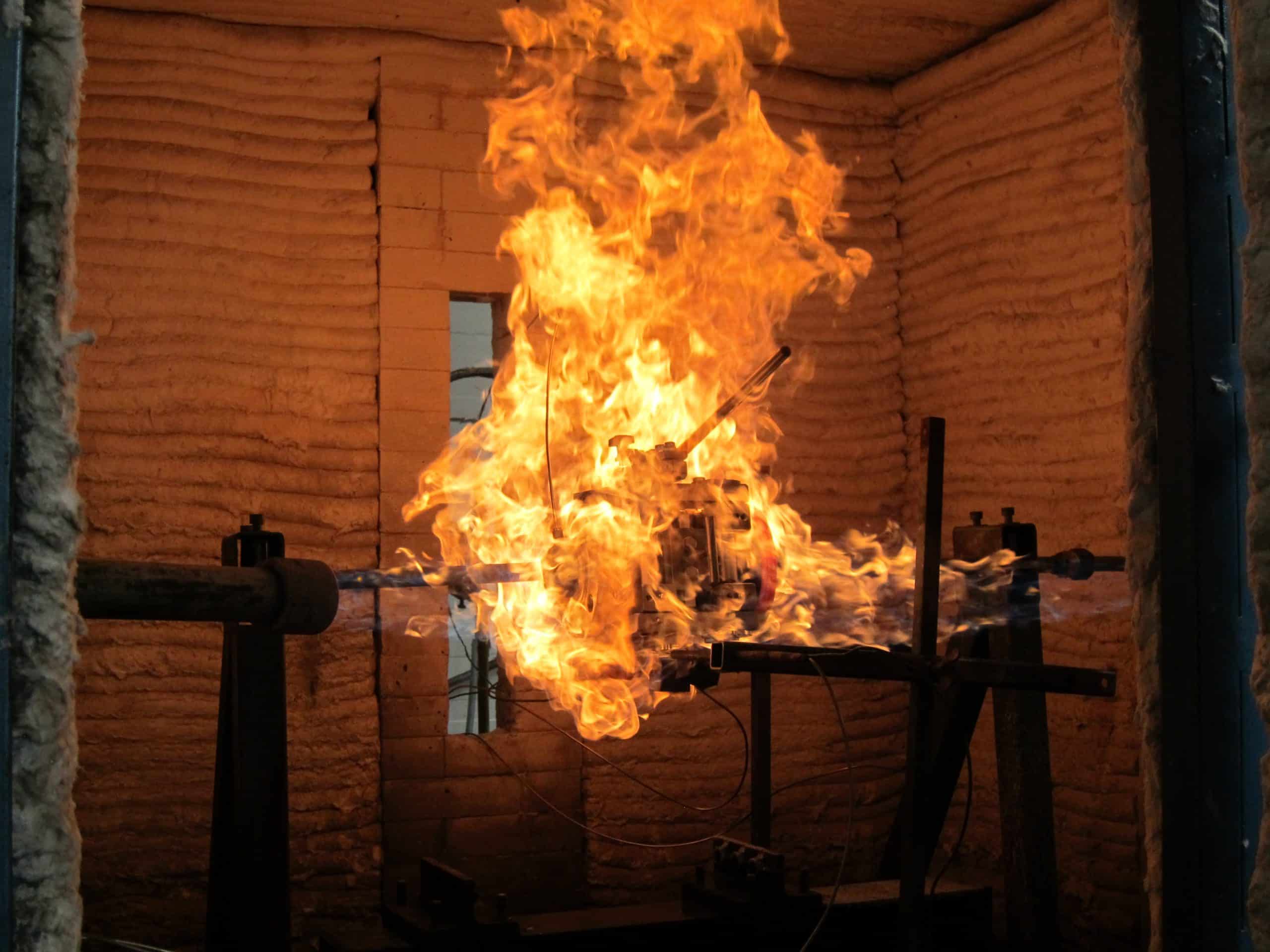 Fire safe design by onis onis line blind